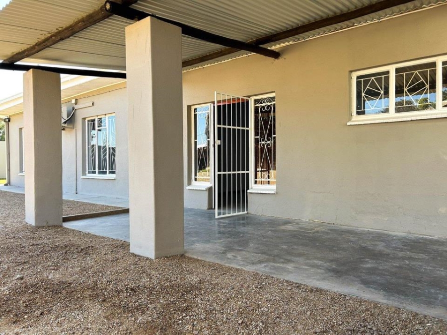 3 Bedroom Property for Sale in Upington Rural Northern Cape